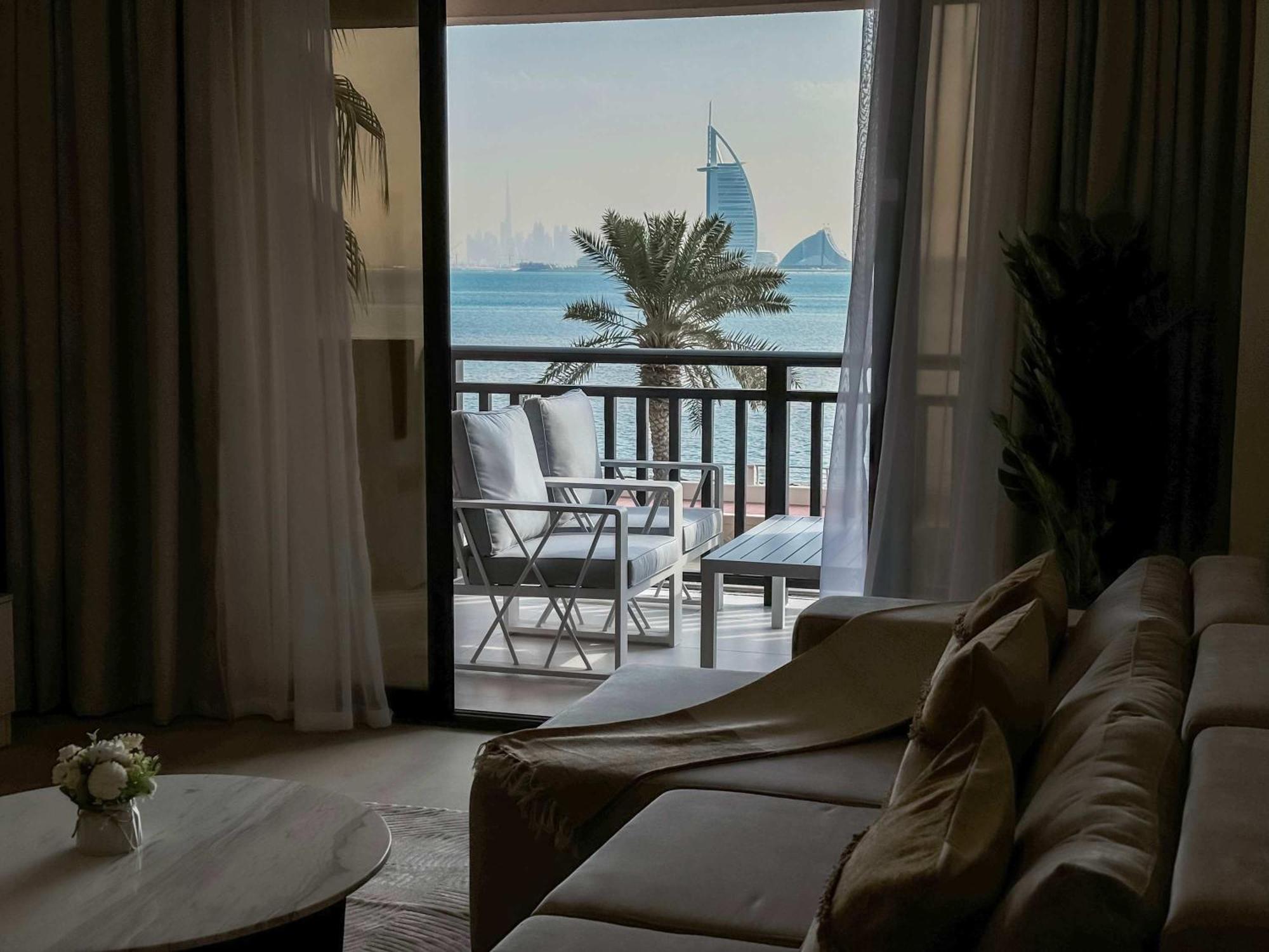 Relaxing 1 Bedroom Apartment At 5 Star Resort Dubai Luaran gambar